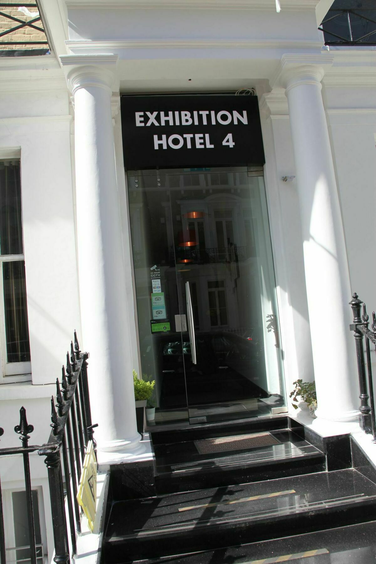 Exhibition Court Hotel 4 London Exterior photo